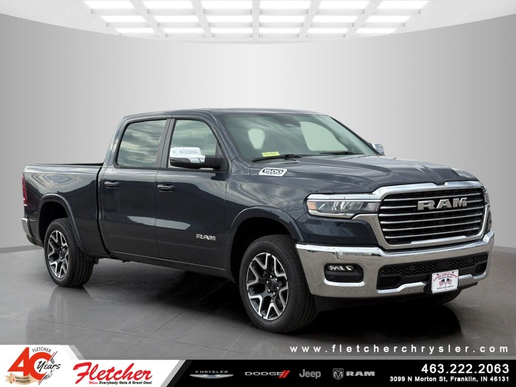 2025 RAM 1500 Laramie Crew Cab 4WD