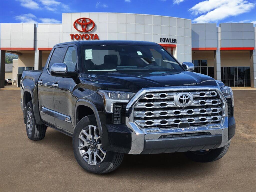 2025 Toyota Tundra Hybrid 1794 Edition HV CrewMax Cab 4WD