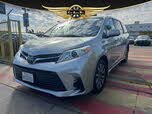 Toyota Sienna LE 7-Passenger AWD