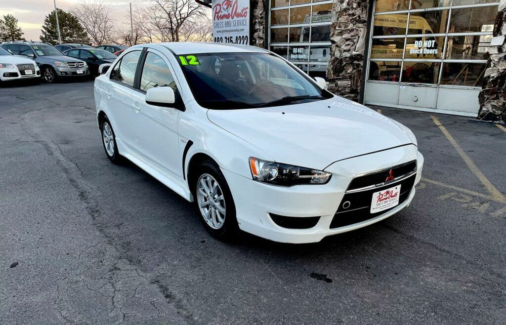 2012 Mitsubishi Lancer ES FWD