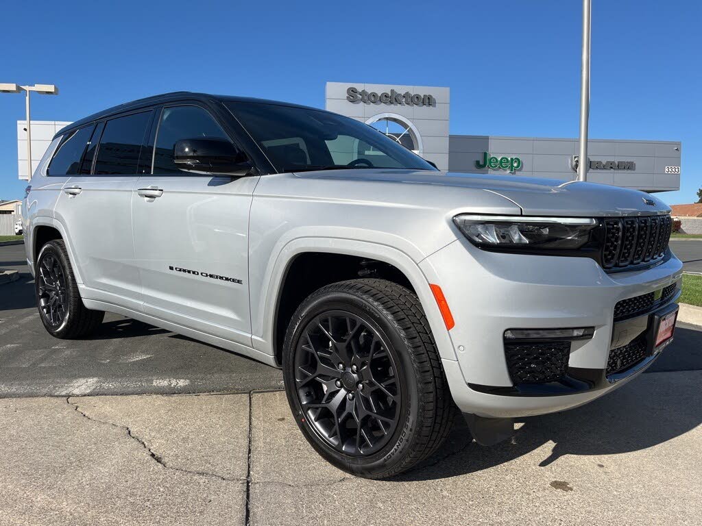 2025 Jeep Grand Cherokee L Summit 4WD