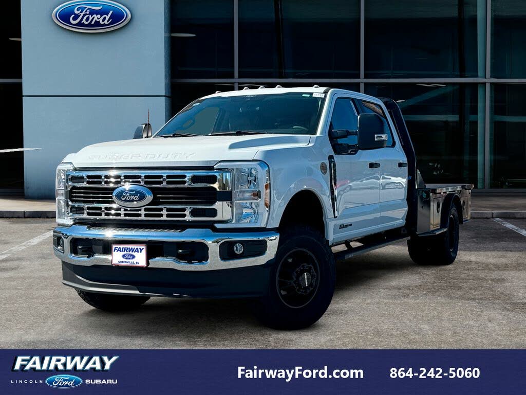 2024 Ford F-350 Super Duty Chassis XL Crew Cab DRW 4WD