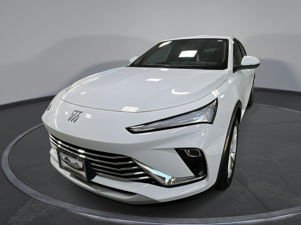 2025 Buick Envista Preferred FWD