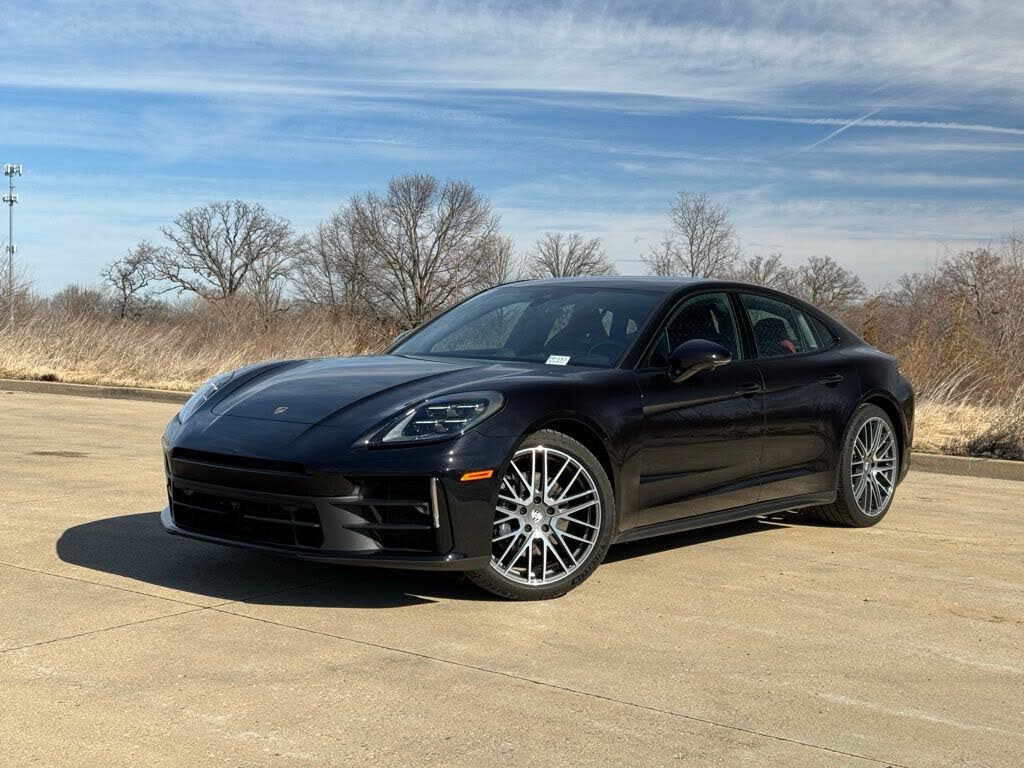 2024 Porsche Panamera RWD
