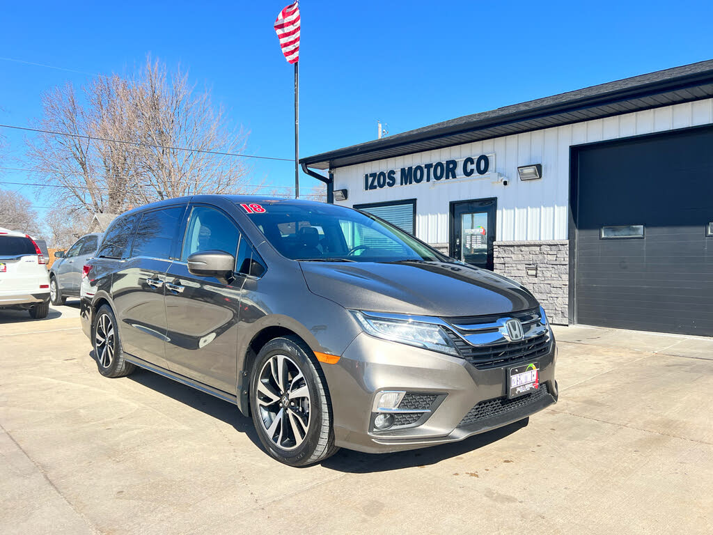 Used Honda Odyssey Touring Elite FWD for Sale (with Photos