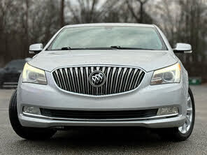 Buick LaCrosse Leather FWD