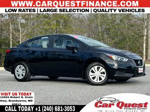 Nissan Versa S FWD