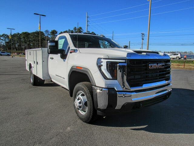2025 GMC Sierra 3500HD Pro Regular Cab LB 4WD
