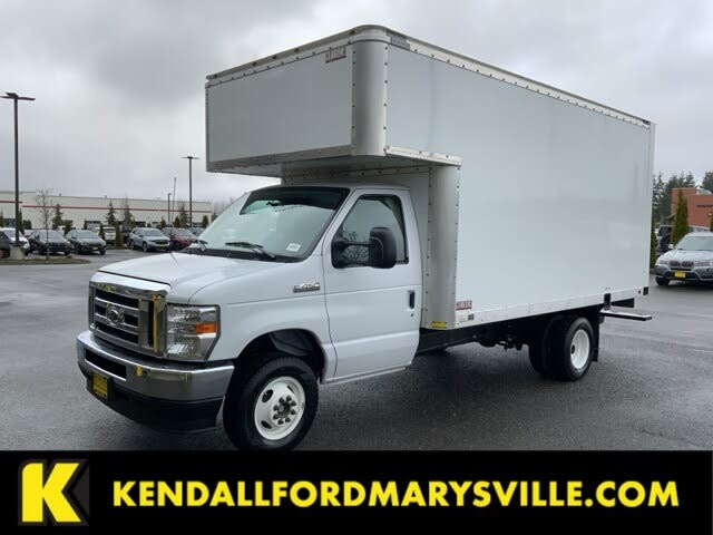 2025 Ford E-Series Chassis E-450 SD Stripped 158 DRW RWD