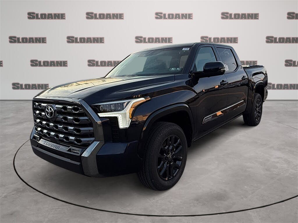 2025 Toyota Tundra Platinum CrewMax Cab 4WD