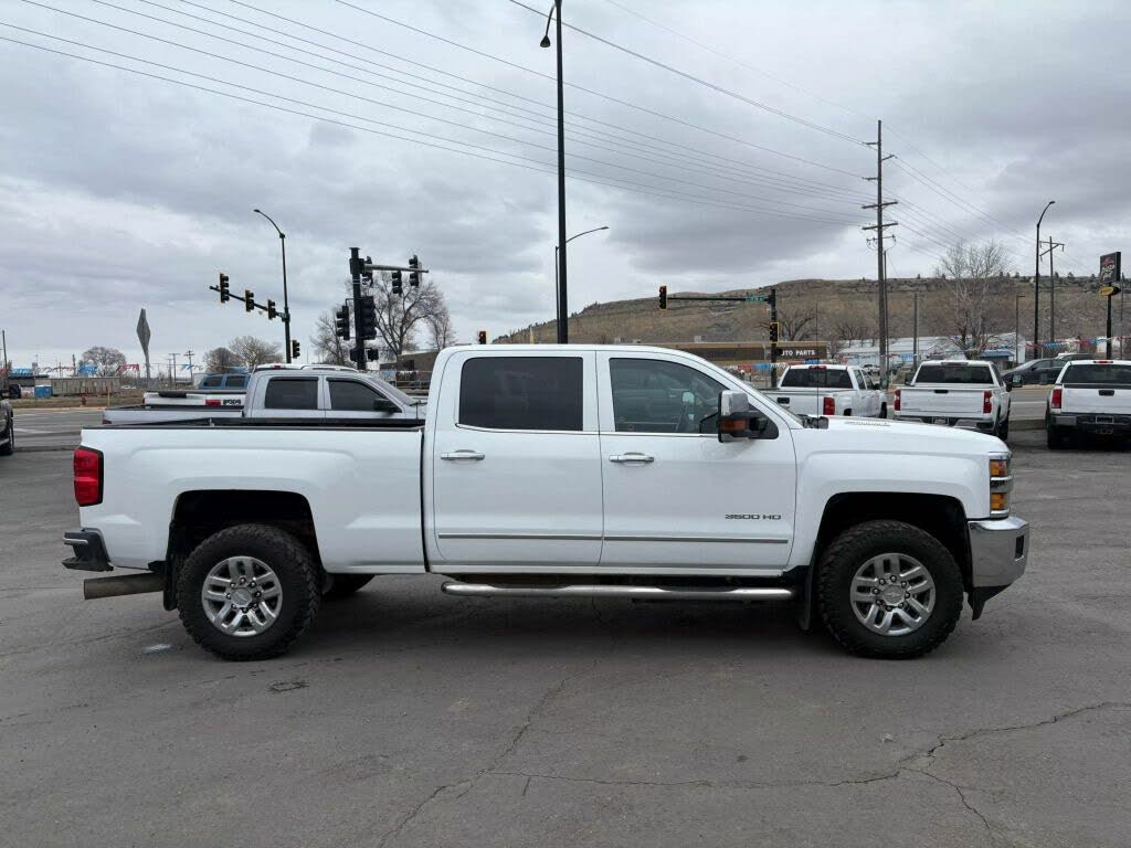 2016 Chevrolet Silverado 3500HD LTZ Crew Cab LB 4WD