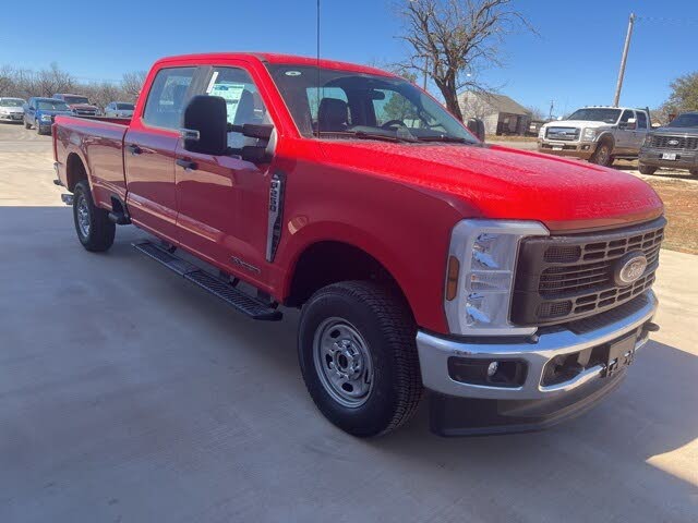 2025 Ford F-250 Super Duty XL Crew Cab 4WD