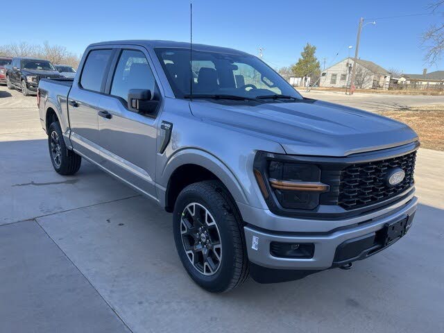 2025 Ford F-150 STX 4dr SuperCrew 4WD