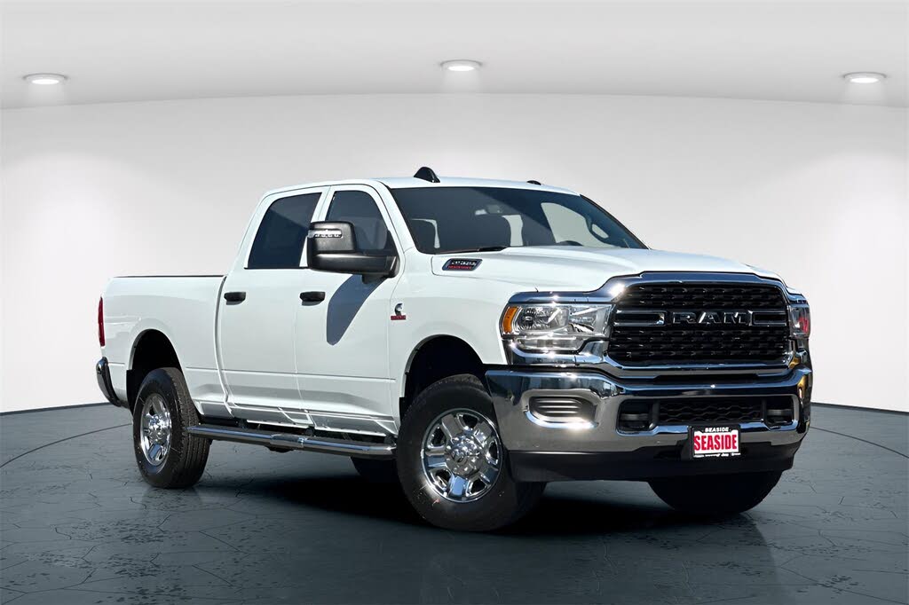 2024 RAM 2500 Tradesman Crew Cab 4WD
