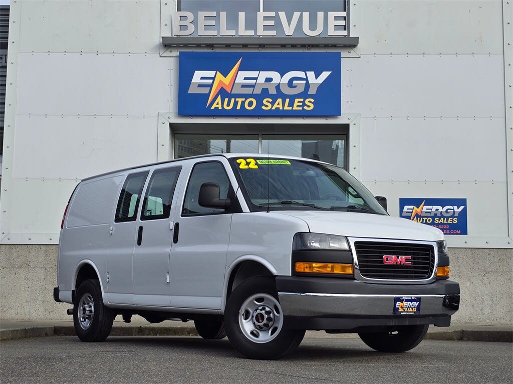 2022 GMC Savana Cargo 2500 RWD