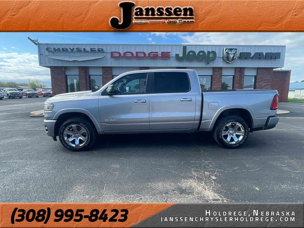 2025 RAM 1500 Big Horn Crew Cab 4WD