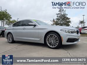 BMW 5 Series 530i Sedan RWD