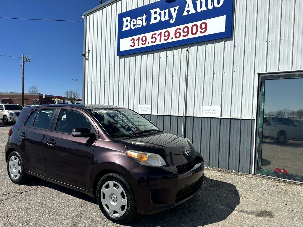 2013 Scion xD Base