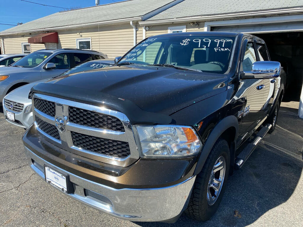 2013 RAM 1500 SLT Crew Cab 4WD