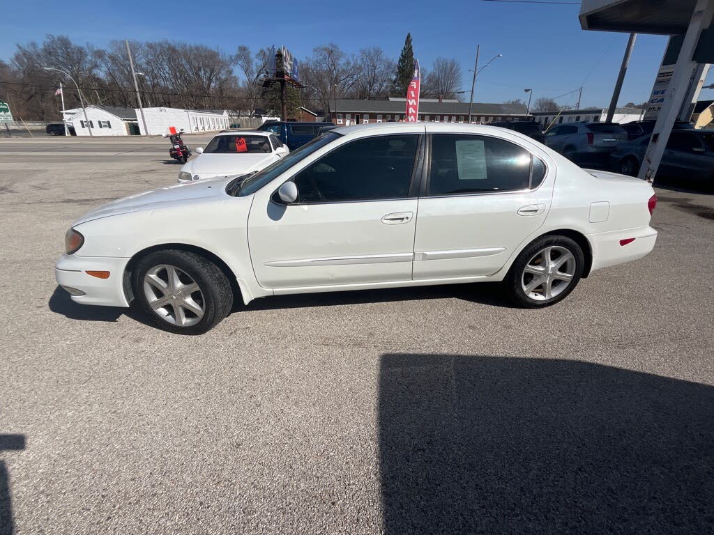 2003 INFINITI I35 FWD