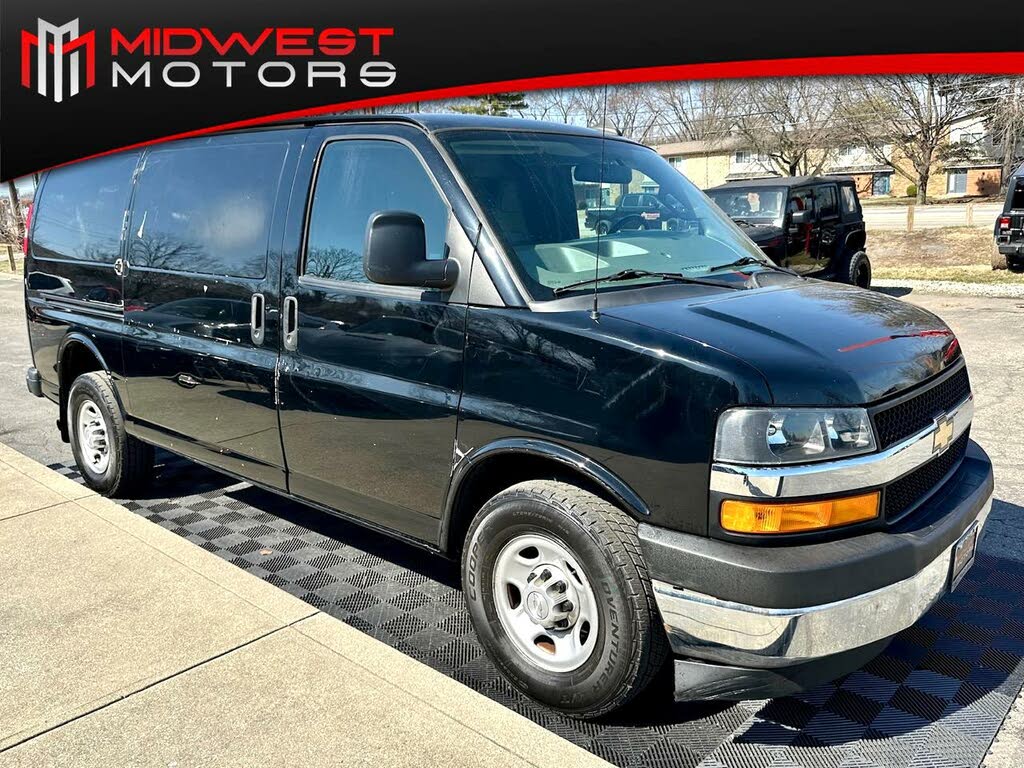 2018 Chevrolet Express Cargo 2500 RWD