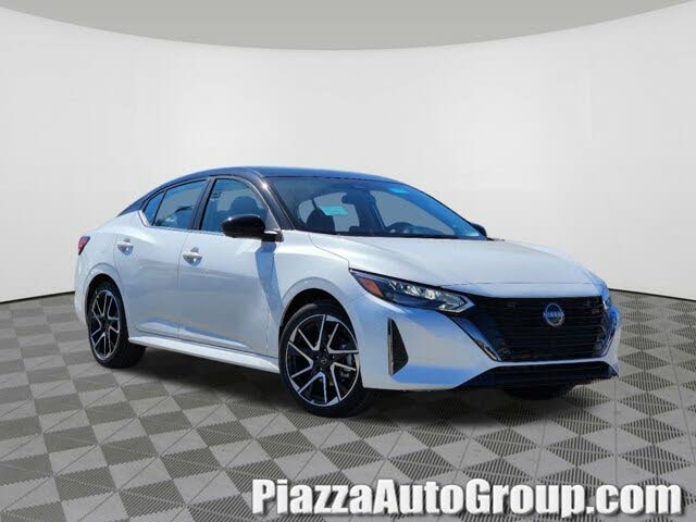 2025 Nissan Sentra SR FWD