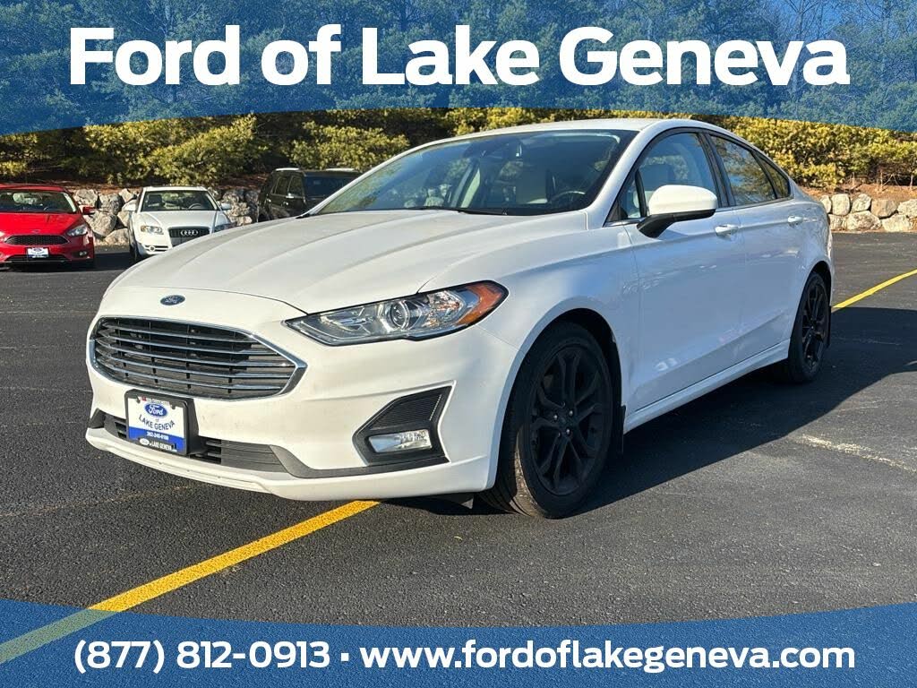2020 Ford Fusion SE FWD