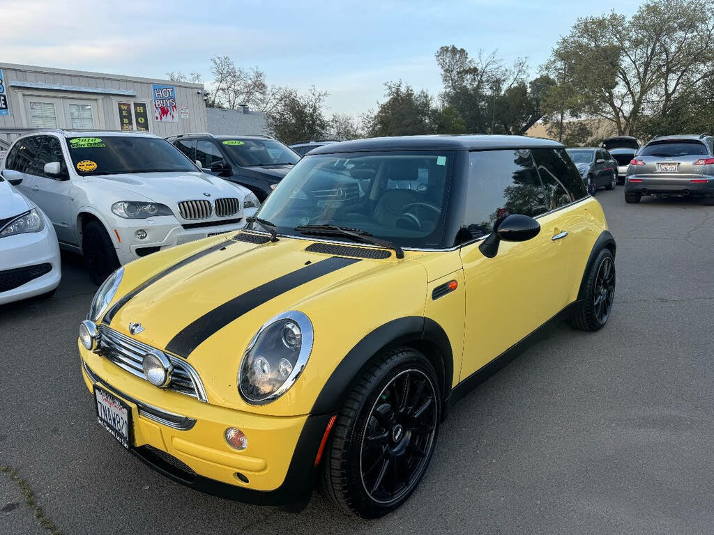 2002 MINI Cooper Base