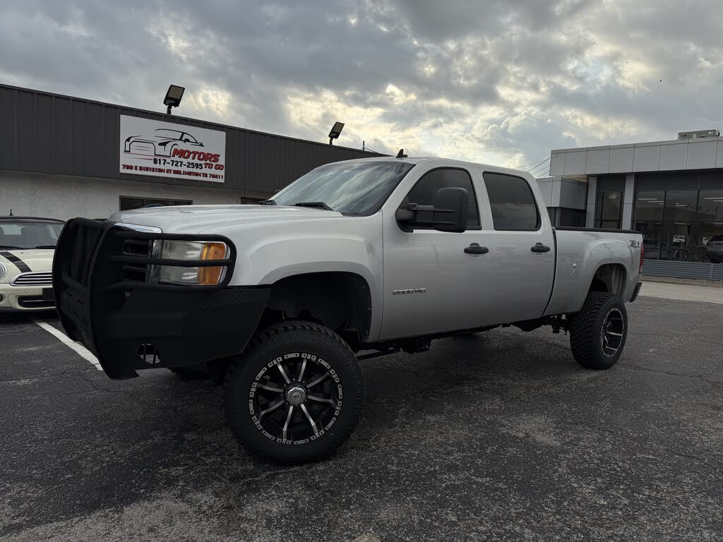 2010 GMC Sierra 2500HD SLE Crew Cab 4WD