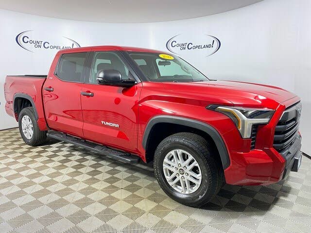2022 Toyota Tundra SR5 CrewMax Cab 4WD