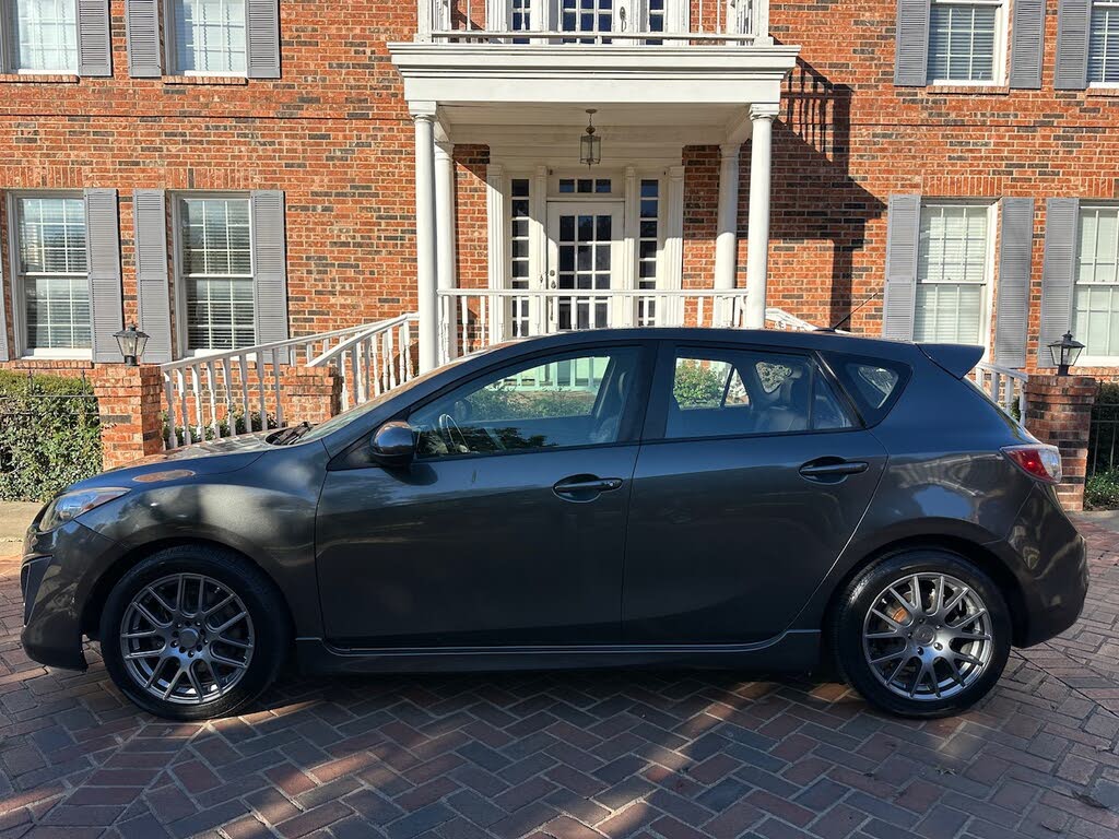 2011 Mazda MAZDA3 s Grand Touring Hatchback