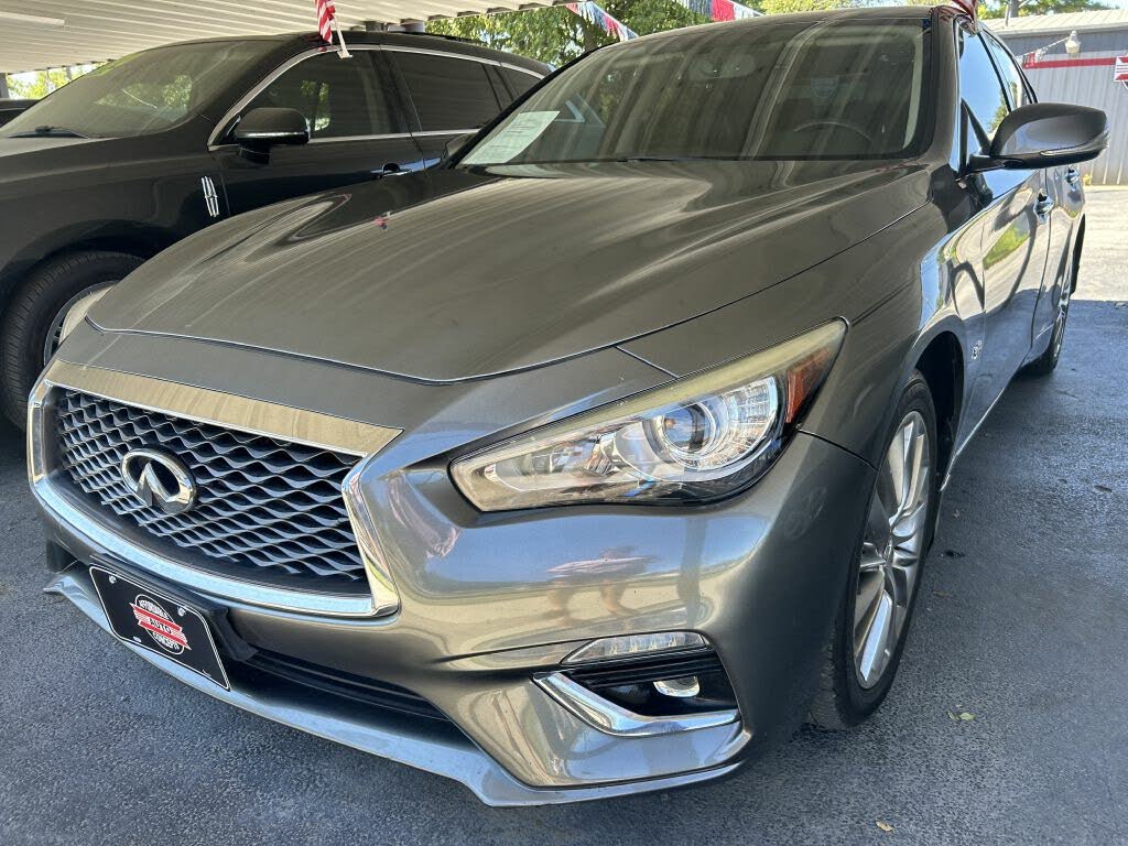 2018 INFINITI Q50 3.0t Luxe RWD