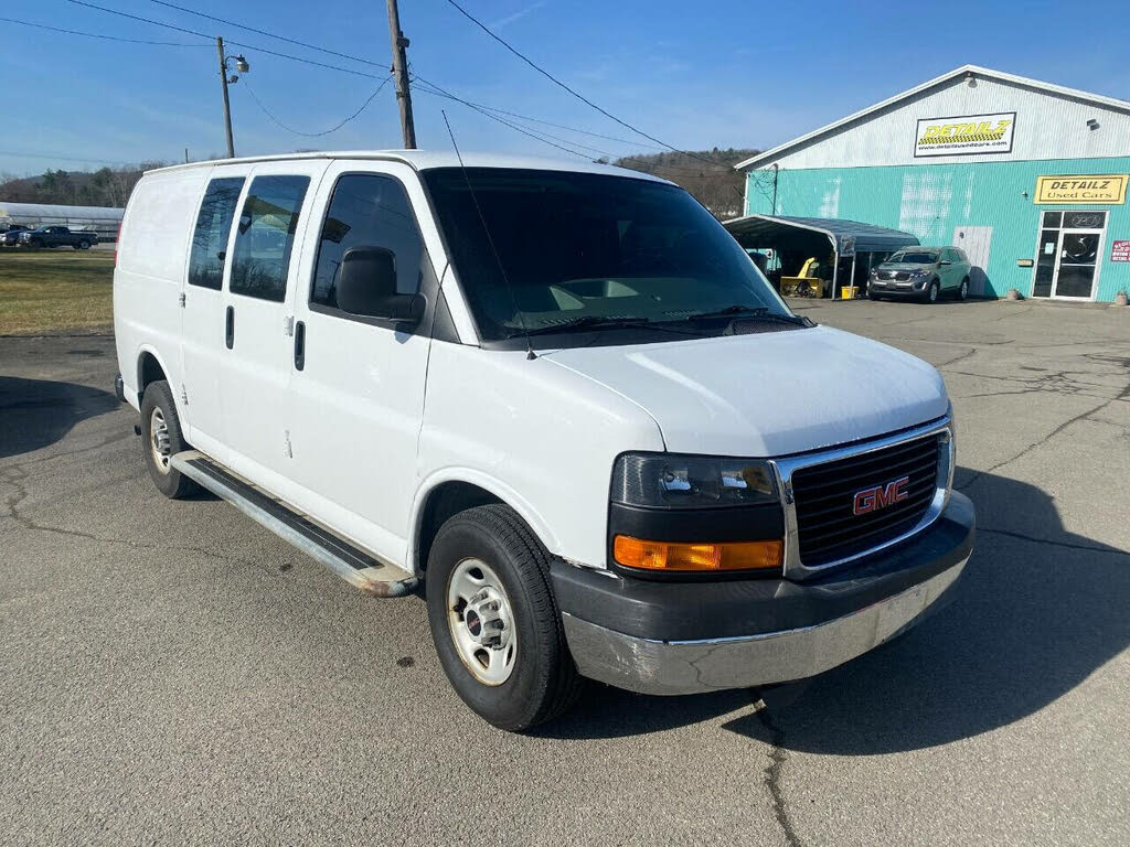 2015 GMC Savana Cargo 2500 RWD