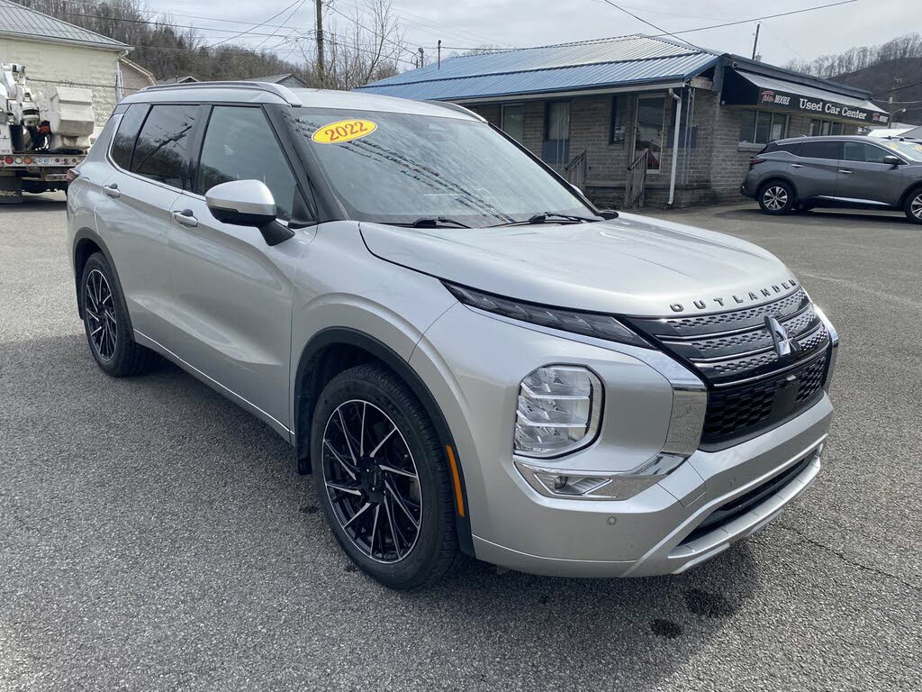 2022 Mitsubishi Outlander SEL FWD