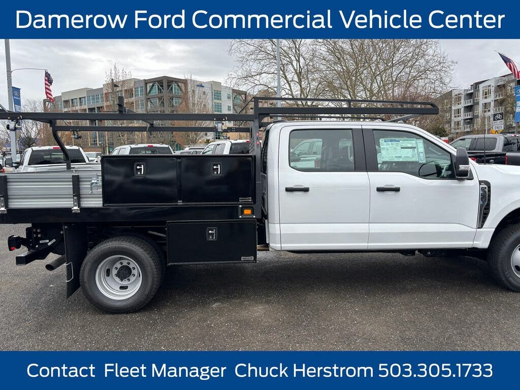 2025 Ford F-350 Super Duty Chassis XL Crew Cab DRW 4WD