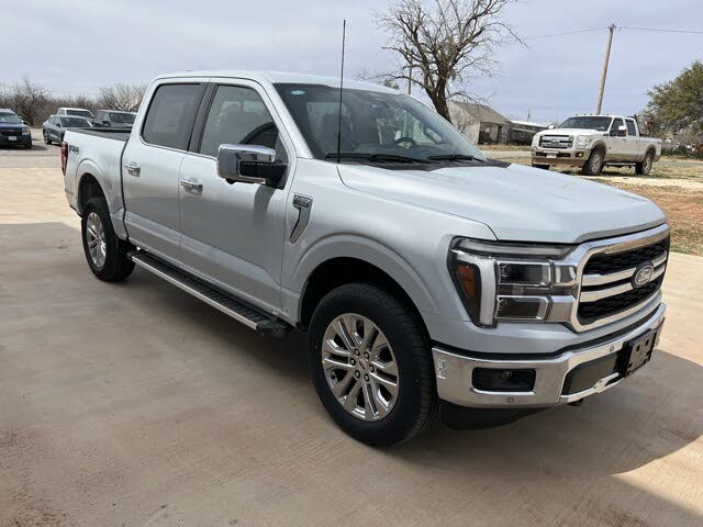2025 Ford F-150 Lariat SuperCrew 4WD