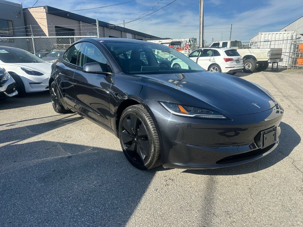 2024 Tesla Model 3 RWD