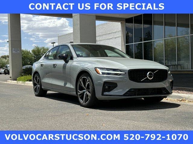 2024 Volvo S60 B5 Core Dark Theme AWD