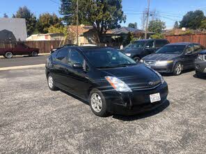 Toyota Prius FWD