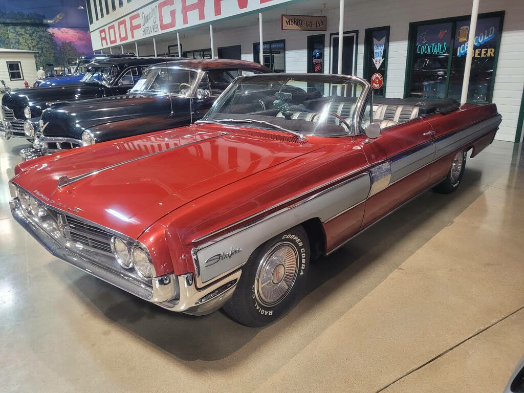 1962 Oldsmobile Starfire Convertible