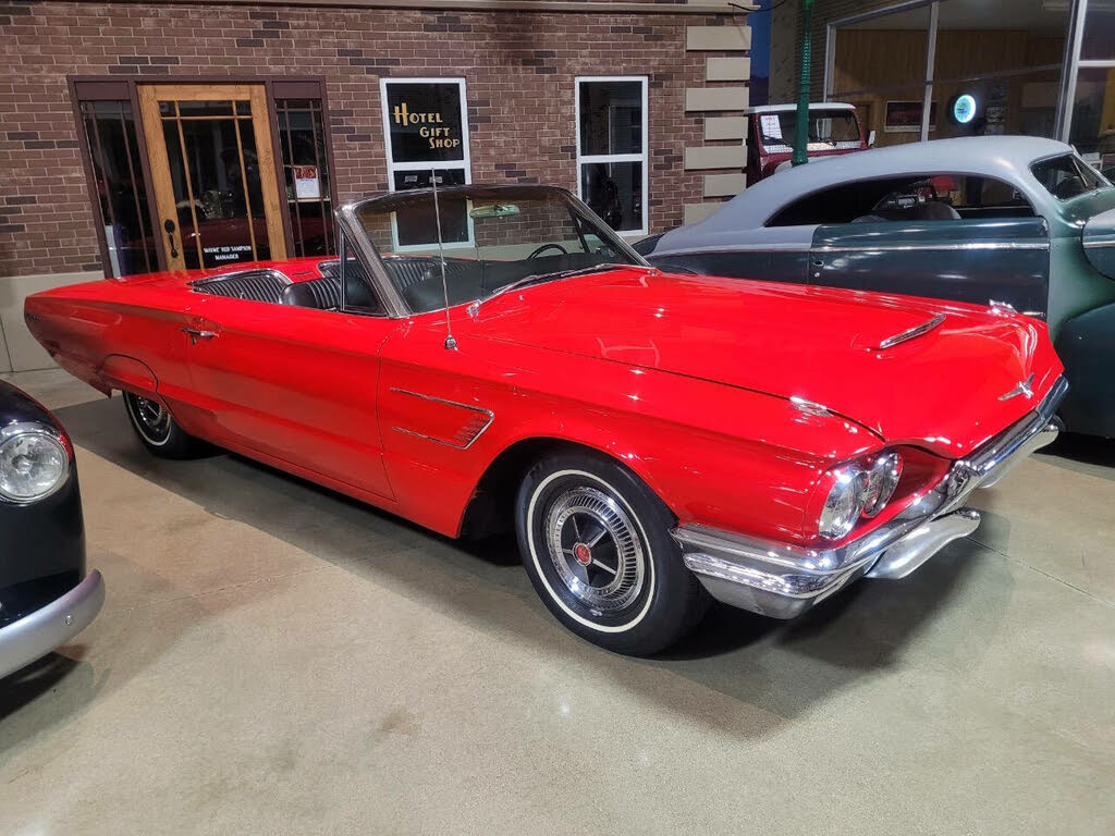 1965 Ford Thunderbird