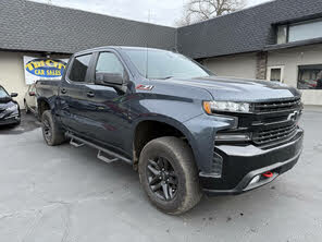 Chevrolet Silverado 1500 LT Trail Boss Crew Cab 4WD