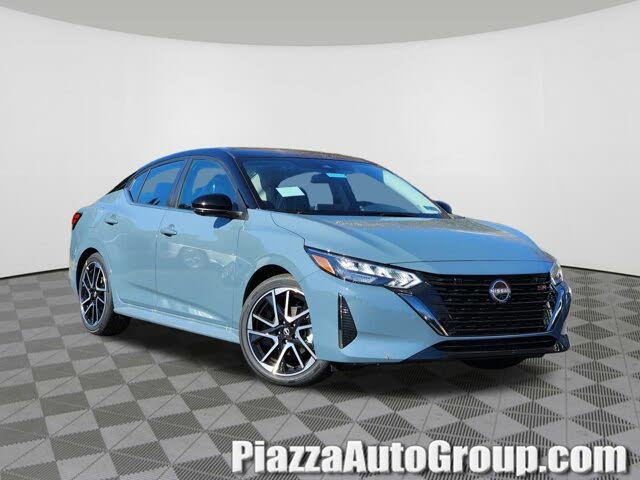 2025 Nissan Sentra SR FWD