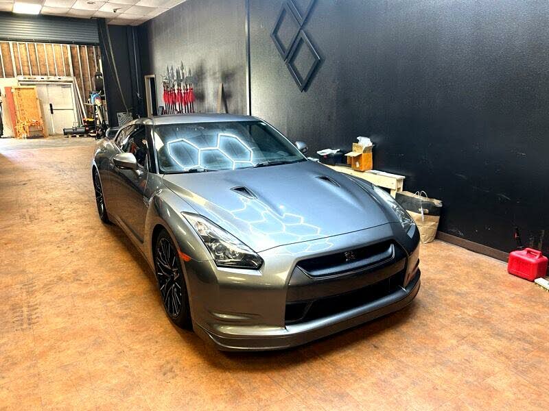 2010 Nissan GT-R