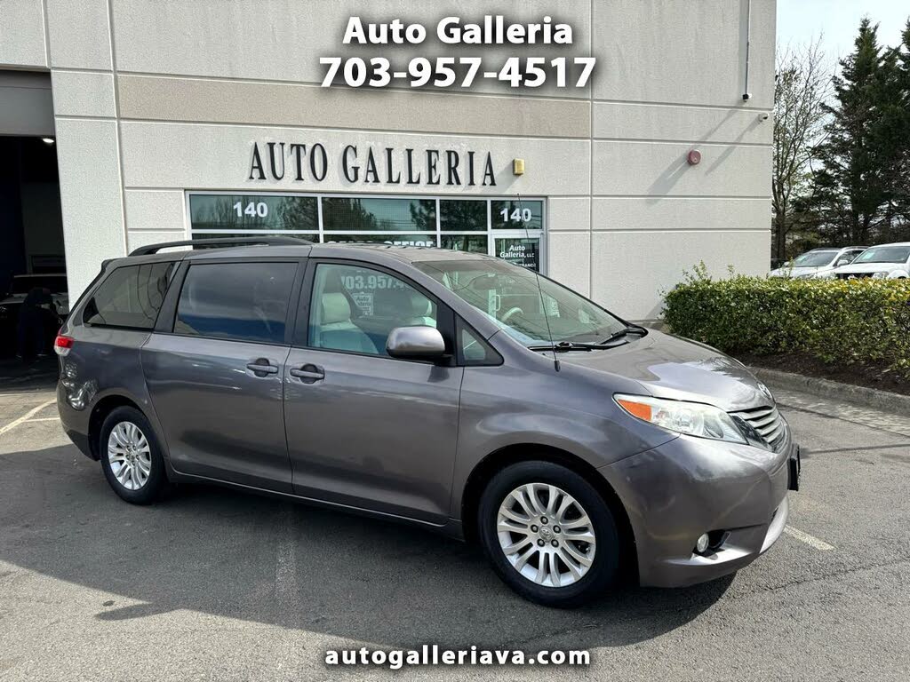 2011 Toyota Sienna XLE 8-Passenger