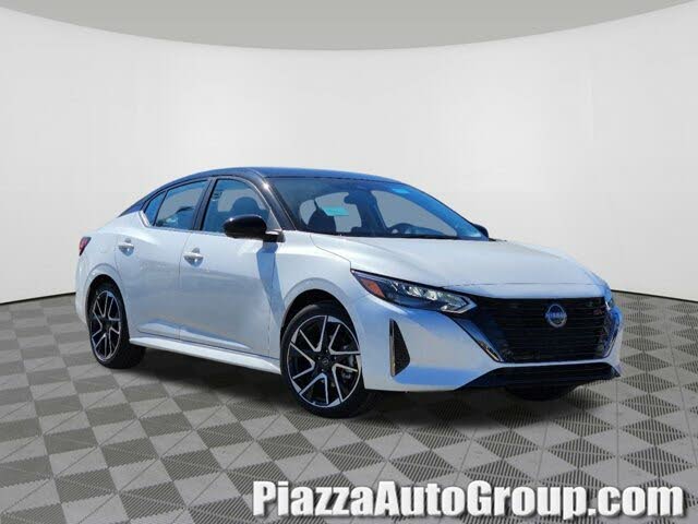 2025 Nissan Sentra SR FWD