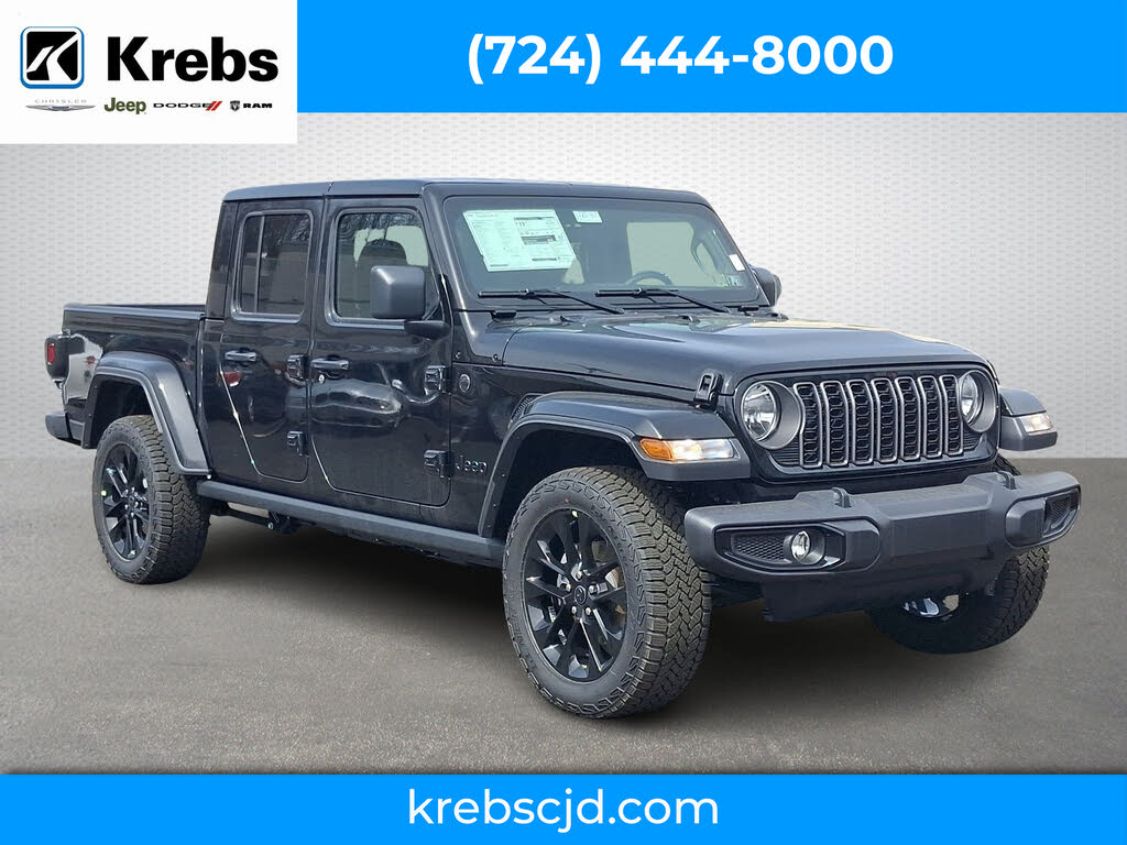 2025 Jeep Gladiator NightHawk Crew Cab 4WD
