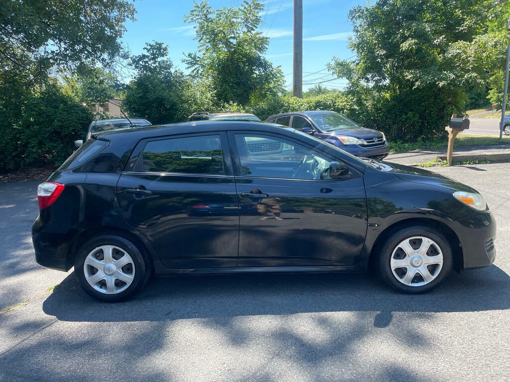 2009 Toyota Matrix FWD