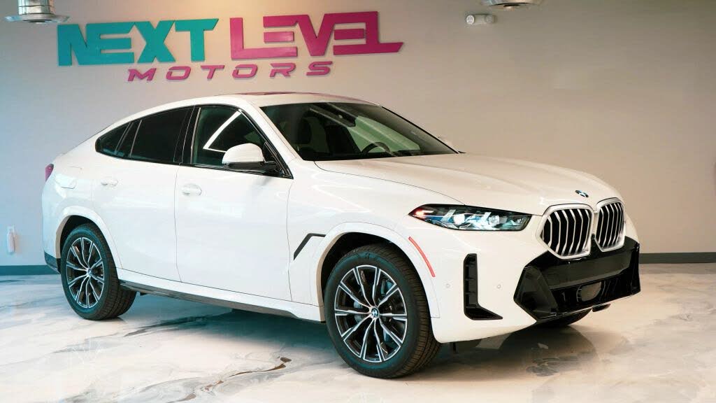 2025 BMW X6 xDrive40i AWD