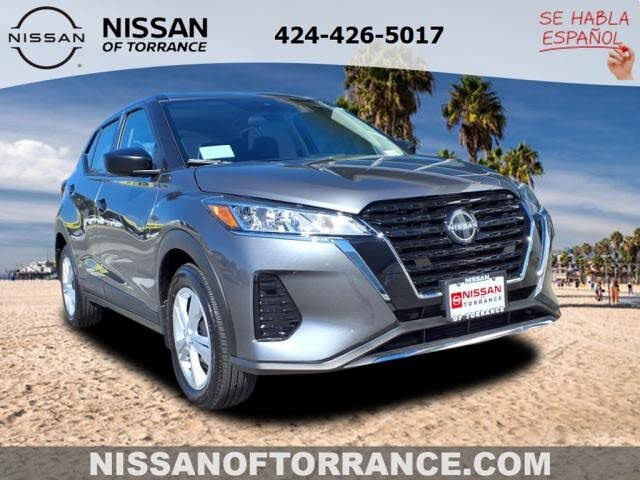 2025 Nissan Kicks Play S FWD